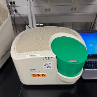 Bio-Rad QX200 Droplet Reader image 0